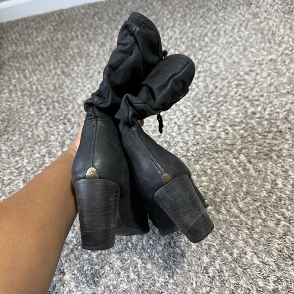 UGG Australia DAYTON Black Mid Calf Boots Slouchy Leather Zip Heeled Size 7 - Picture 4 of 7